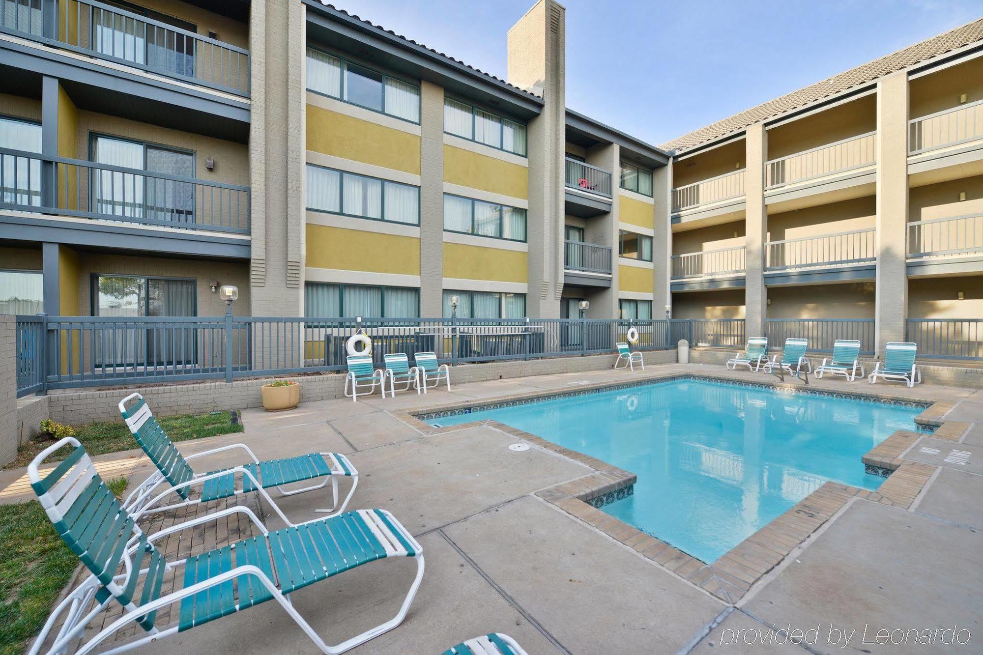 Americas Best Value Inn & Suites Extended Stay - Tulsa Facilities photo